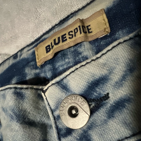 NWOT Blue Spice Acid Wash Skinny Jeans - Picture 8 of 8